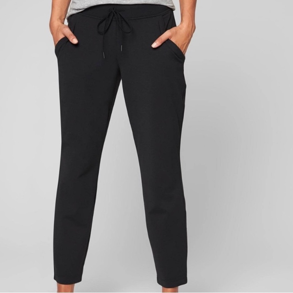 Athleta Black Midtwom Ankle Pants Size 8